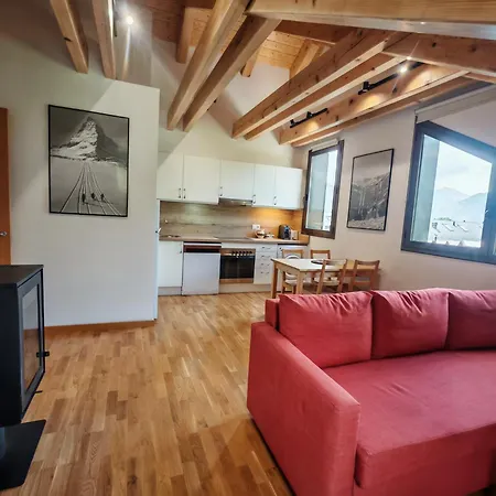 Apartment Abuhardillado Y Espacioso Auet 3 *